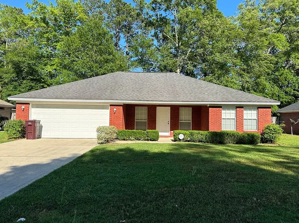 5470 Stratford Ln, Satsuma, AL 36572