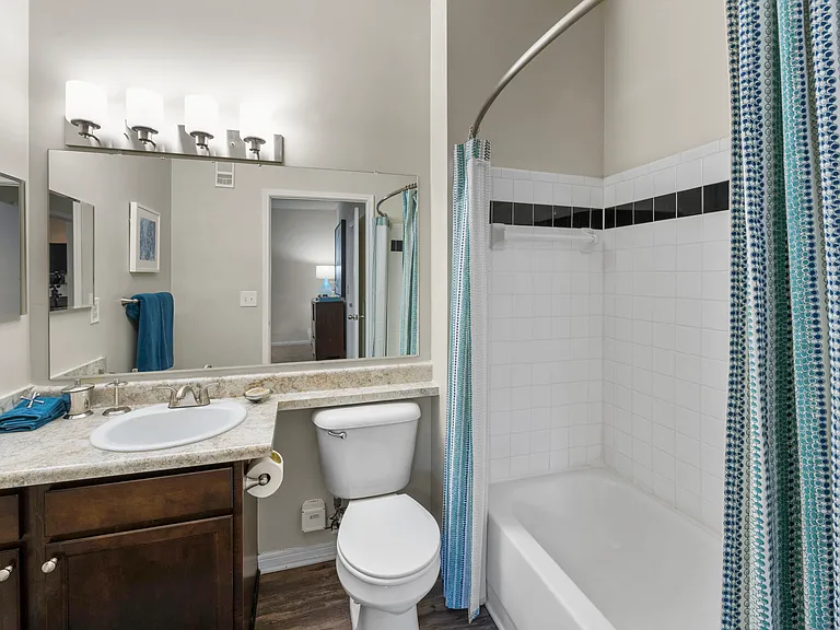 Cambridge Park Apartments — Photo 82