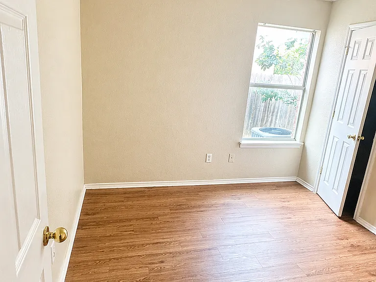 1312 Dugger Cir #A — Photo 8