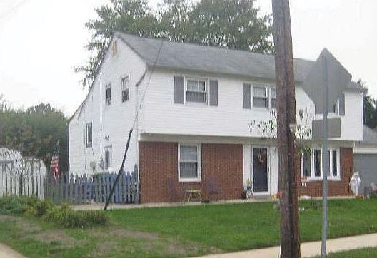 2nd image of 10 Briarcliff Rd