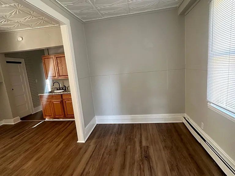 355 Goodrich St #A — Photo 4