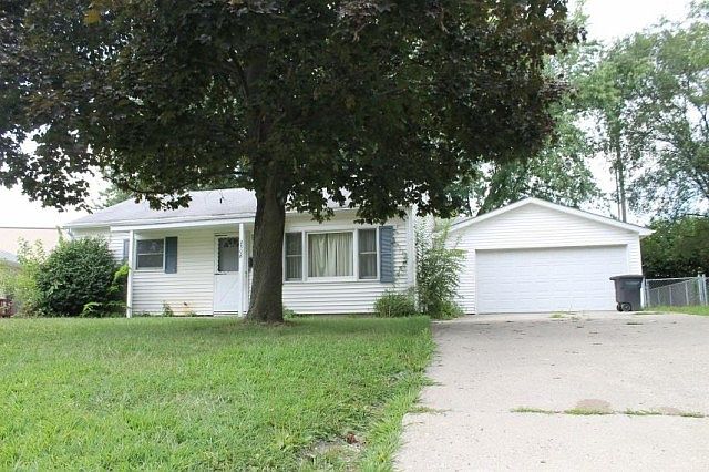 1st image of 2308 Edgelea Dr