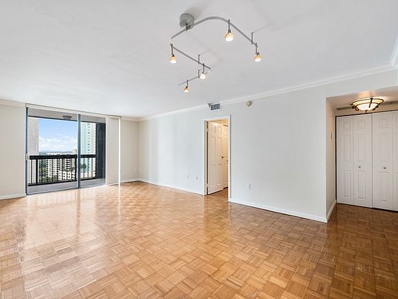 2333 Brickell Avenue # 1504, Miami FL 33129