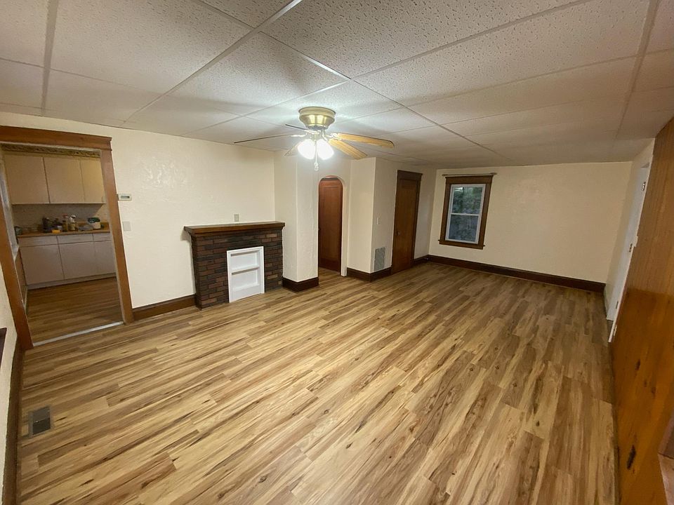 1st image of 612 1/2 W Center St #612-1/2