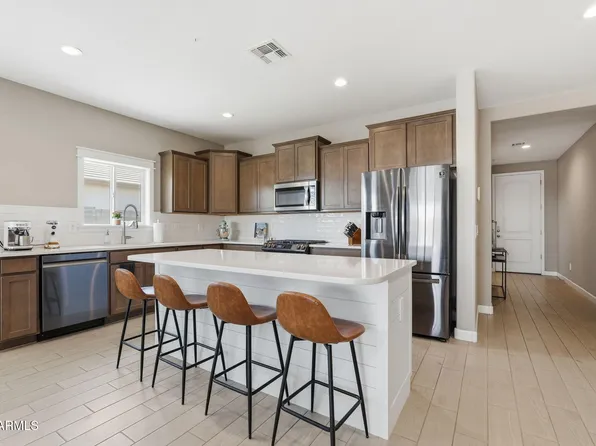 18813 N RAVELLO Road, Maricopa, AZ 85138