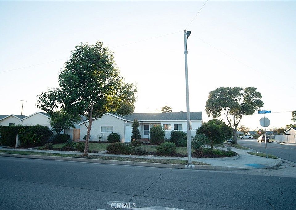 1st image of 8319 Hickory Dr