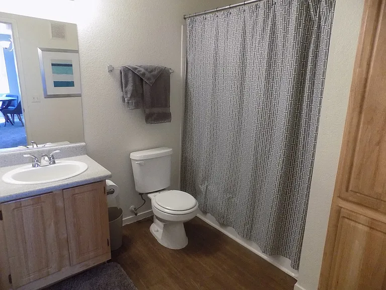 Copper Creek Apartments — Photo 64