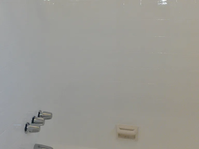 345 Walnut Ave #15 — Photo 5