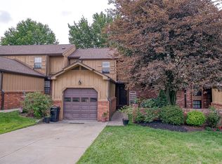 1104 Old Farm Rd, Lawrence, PA 15055