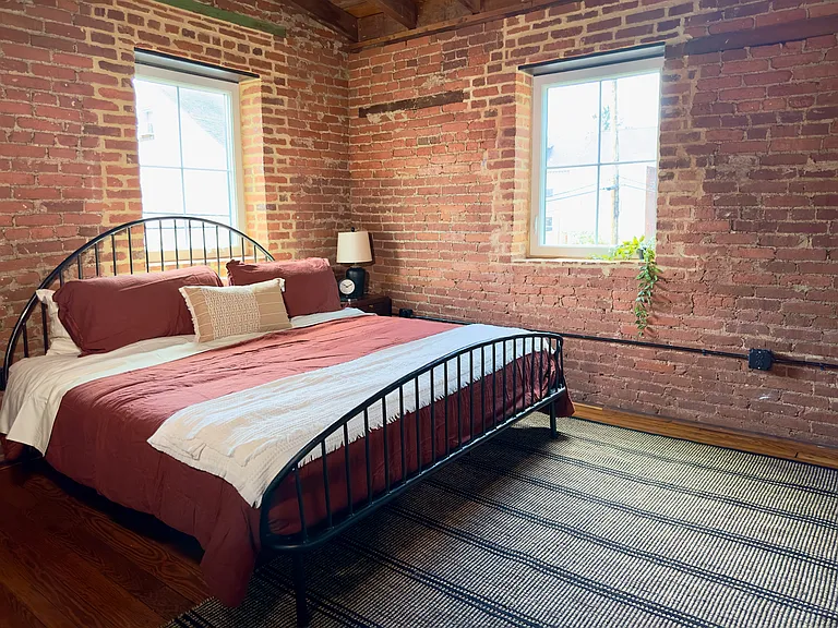437 W Grant St #204-2-4 — Photo 10