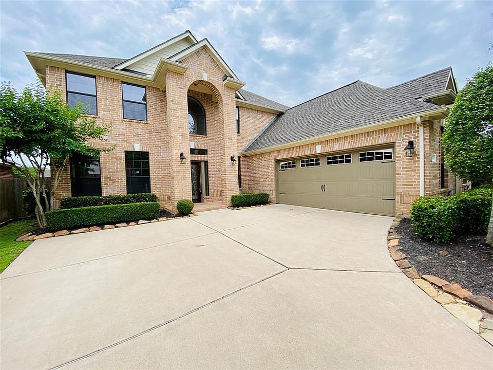 1st image of 831 Overdell Dr