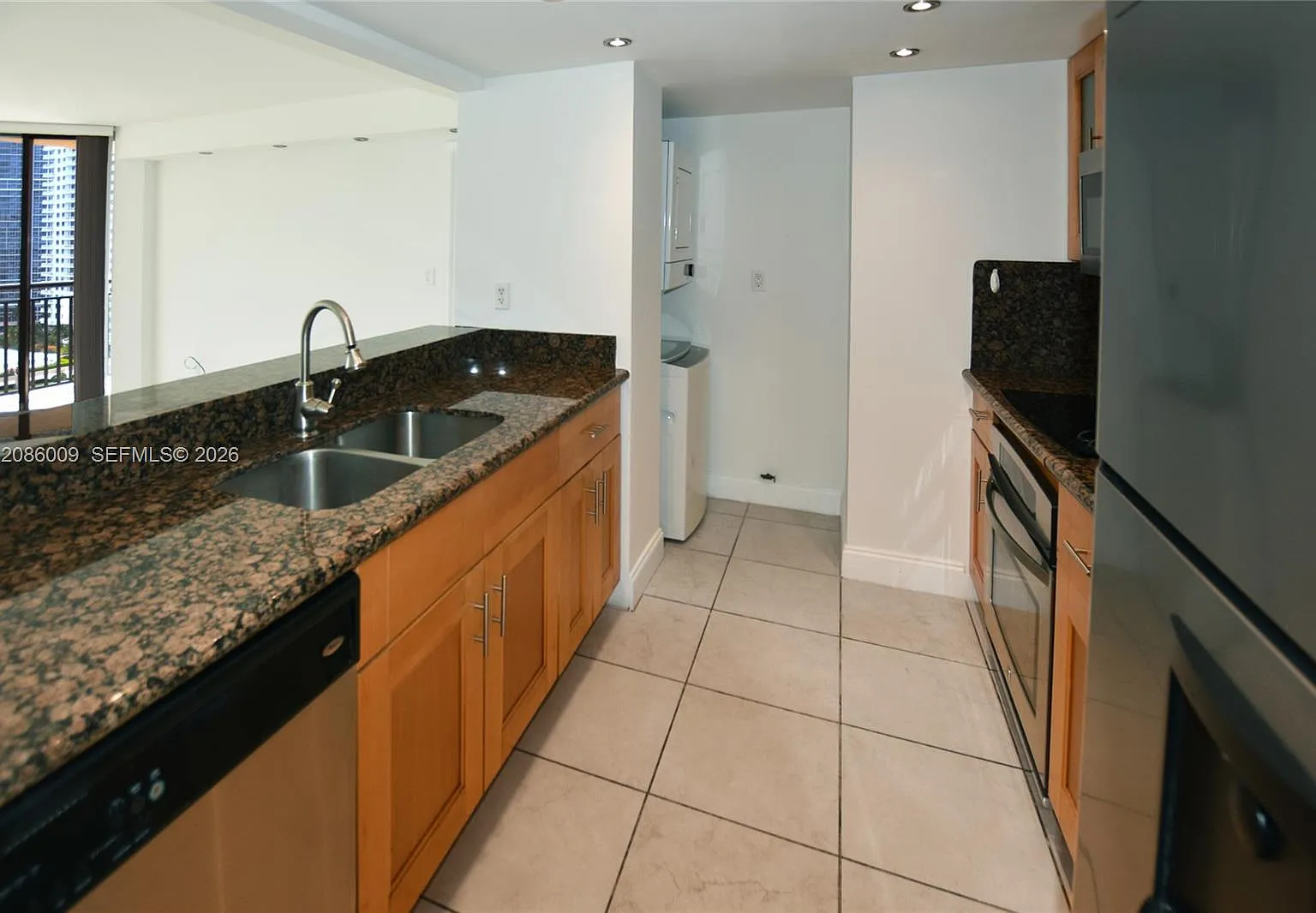 Brickell Key Ii — Photo 3