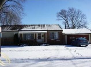 906 Katherine Ct, Madison Heights, MI 48071