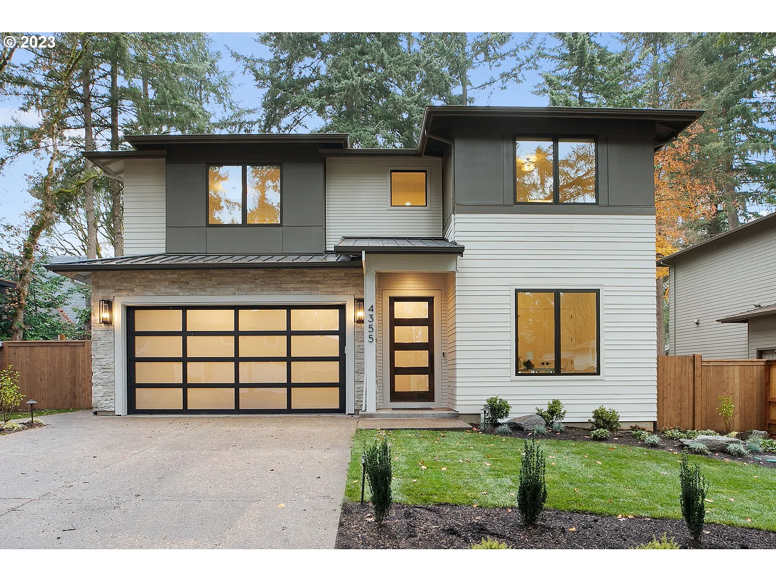 4355 Haven St photo 1