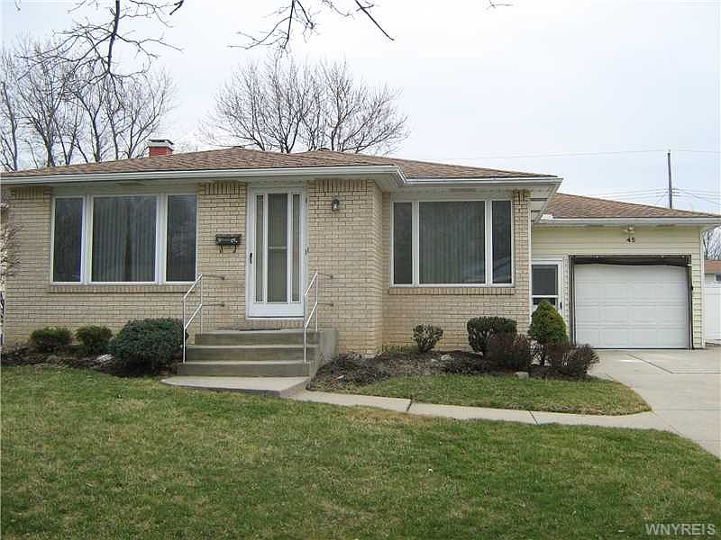 1st image of 45 Christopher Dr