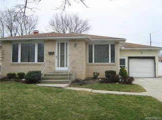 45 Christopher Dr, Buffalo, NY 14224
