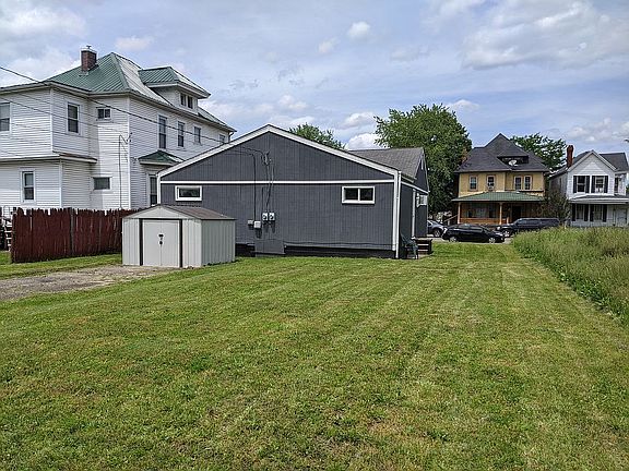 4th image of 1600 5th St