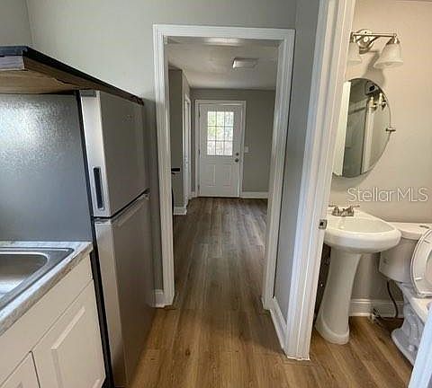 4th image of 103 W Floribraska Ave