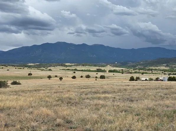 221 Grand Ct, Colorado City, CO 81019