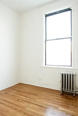 Rented by Crosstown Apartments NYC | media 22