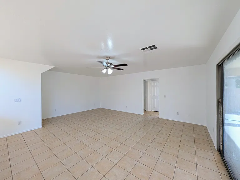 6416 N 78th Ln — Photo 25