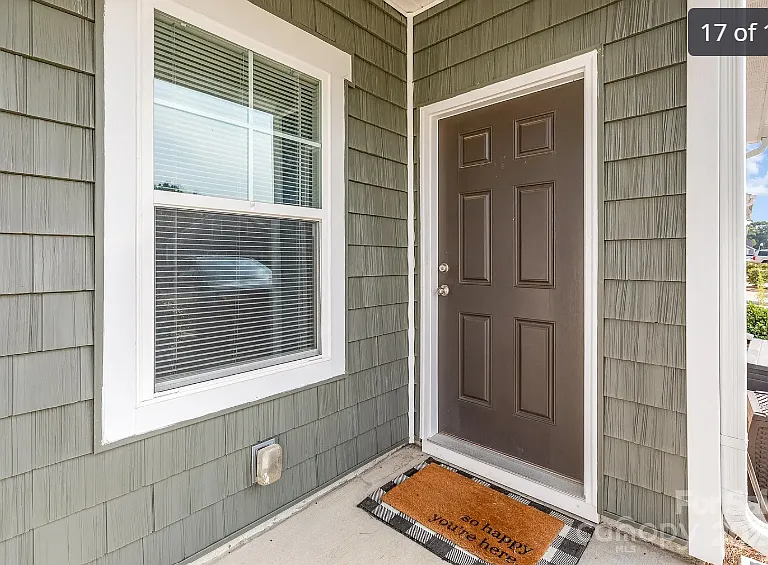 218 Canina Ln — Photo 16