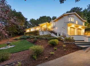 2260 Summit Dr, Hillsborough, CA 94010