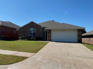 708 Cavecreek St, Norman, OK 73071