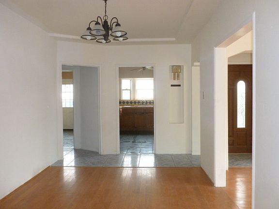3rd image of 1454 W 94th St