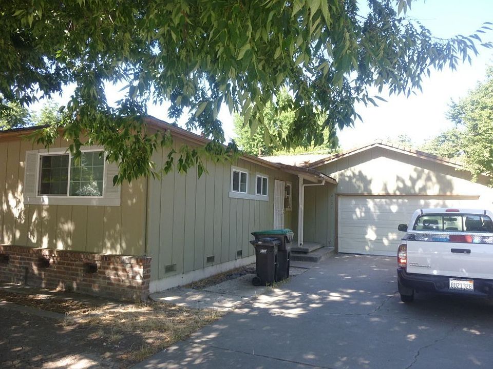 1st image of 4121 N Pershing Ave