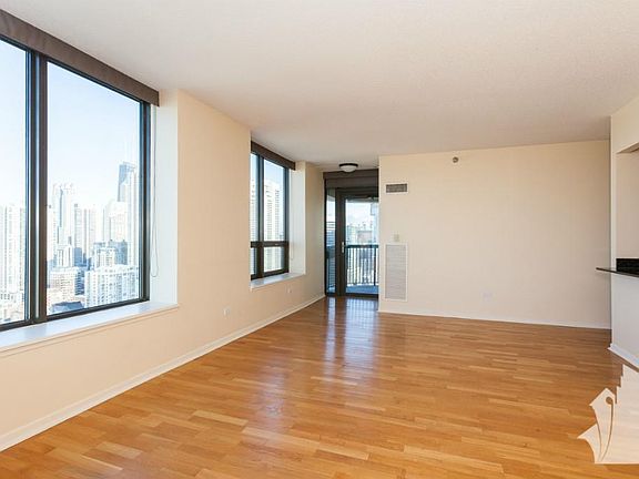 5th image of 400 N La Salle Dr #3211PPP