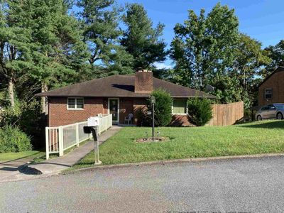 104 Westwood Ln, Huntington, WV, 25704