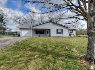 1005 Rocky Ridge Rd, Johnson City, TN 37601