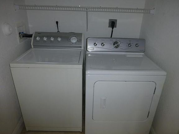 5th image of 20930 SW 87th Ave APT 203
