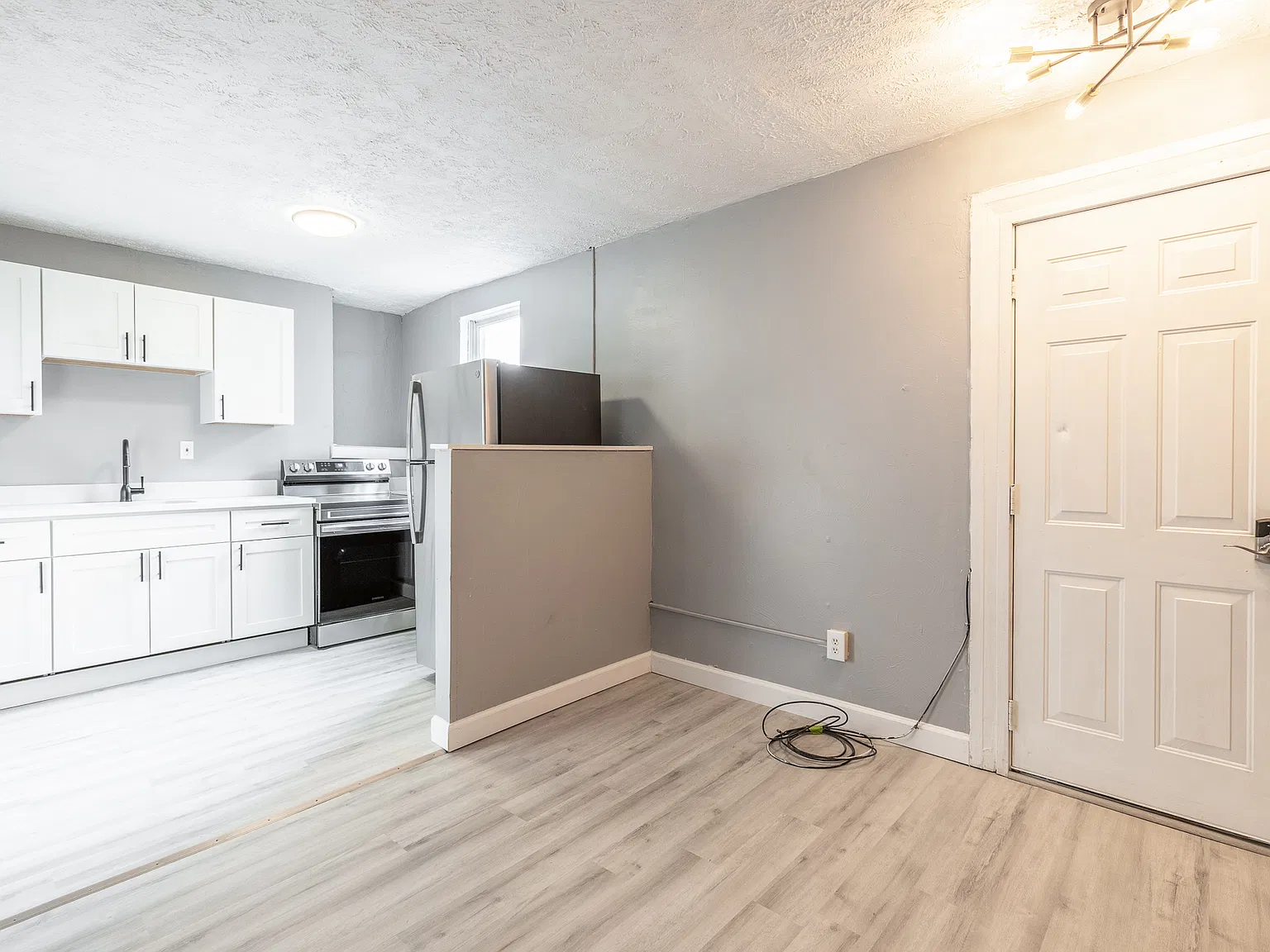1 bed, $850 — Photo 2