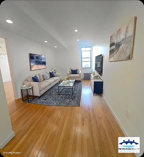 41-56 Denman St #C4 Photo 1
