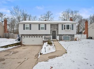 1904 Alcott Ln, Brunswick, OH 44212