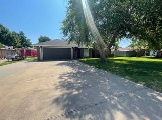 619 Ridgewood, Enid, OK 73701