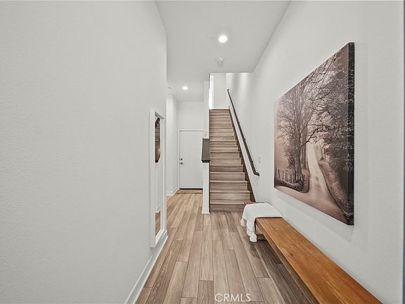 3rd image of 2730 Santa Anita Ave