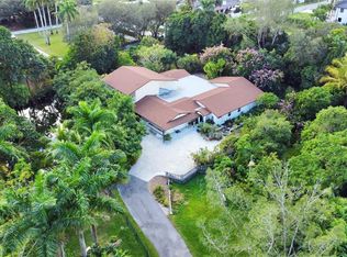 11500 SW 26th St, Davie, FL 33325