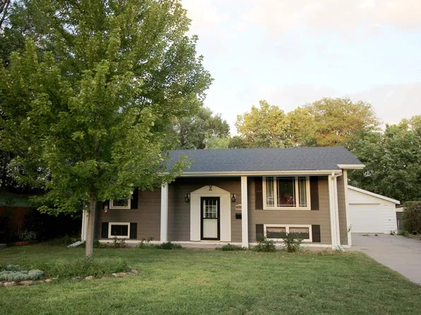 3219 9th Ave, Kearney, NE 68845