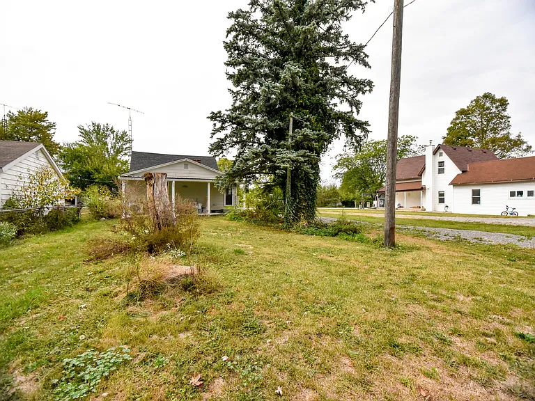 28370 State Route 739 — Photo 16