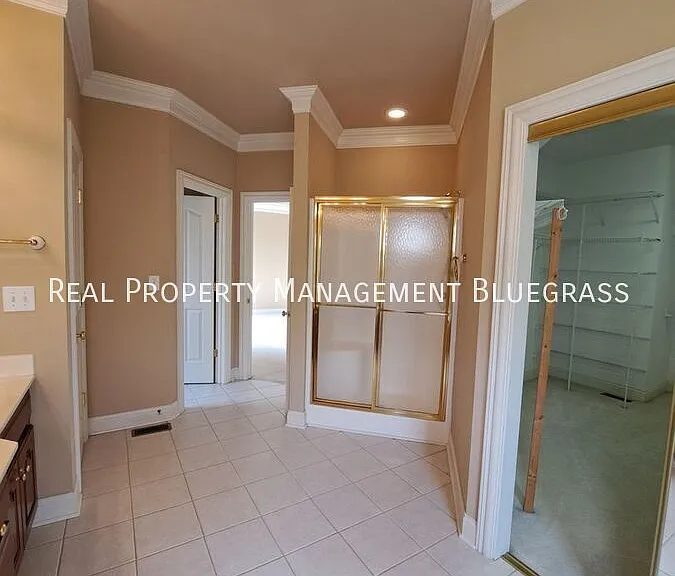 1221 Birmingham Ln — Photo 8