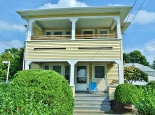 878 Park Ave, Woonsocket, RI 02895