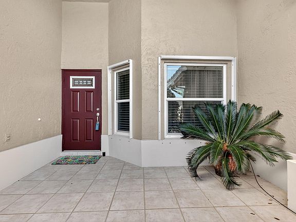4th image of 8673 Rosalie Court