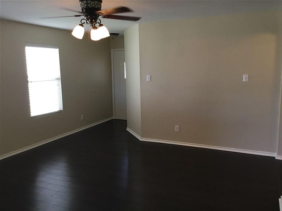 1st image of 9727 Woodland Pnes #1