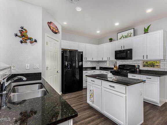 5th image of 36909 N Coronado Ln