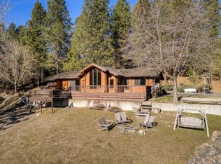 17552 S Wishus Ln, Coeur D Alene, ID 83814
