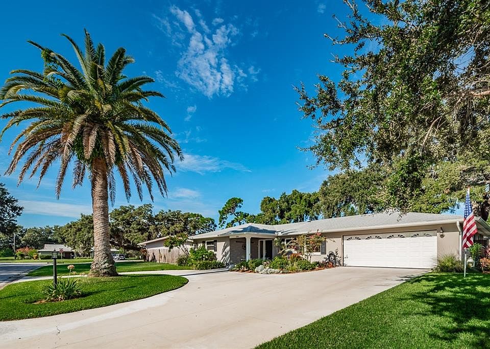 1st image of 2318 Armour Dr