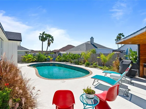 13849 Hawksnest Bay Dr, Corpus Christi, TX 78418